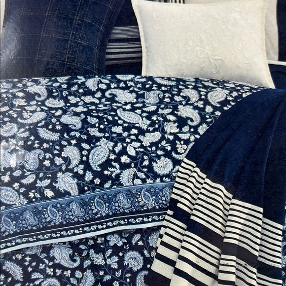 Ralph Lauren Delphone Paisley Duvet Cover Full Queen Navy Blue 100% Cotton NEW - Picture 5 of 8
